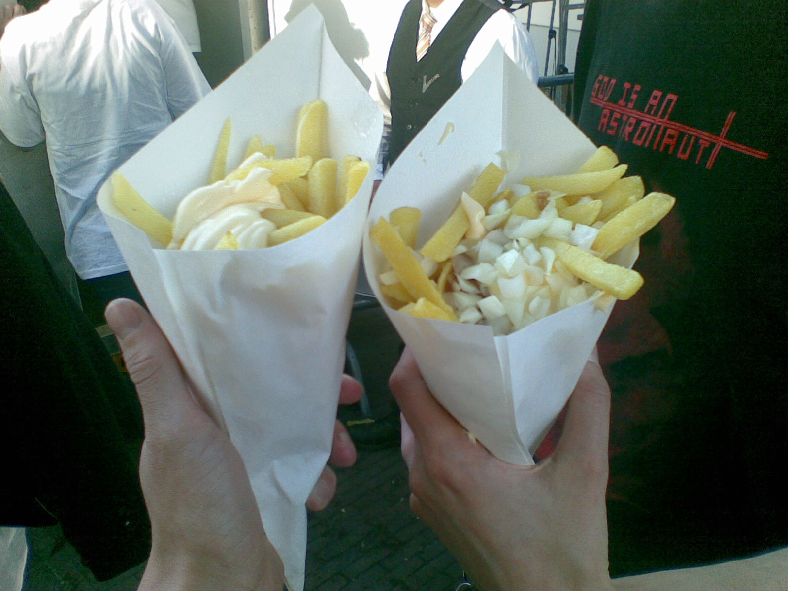 Zakje friet of zakje vet?